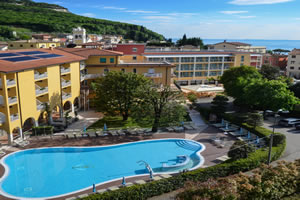 Hotel Bisesti in Garda Gardasee